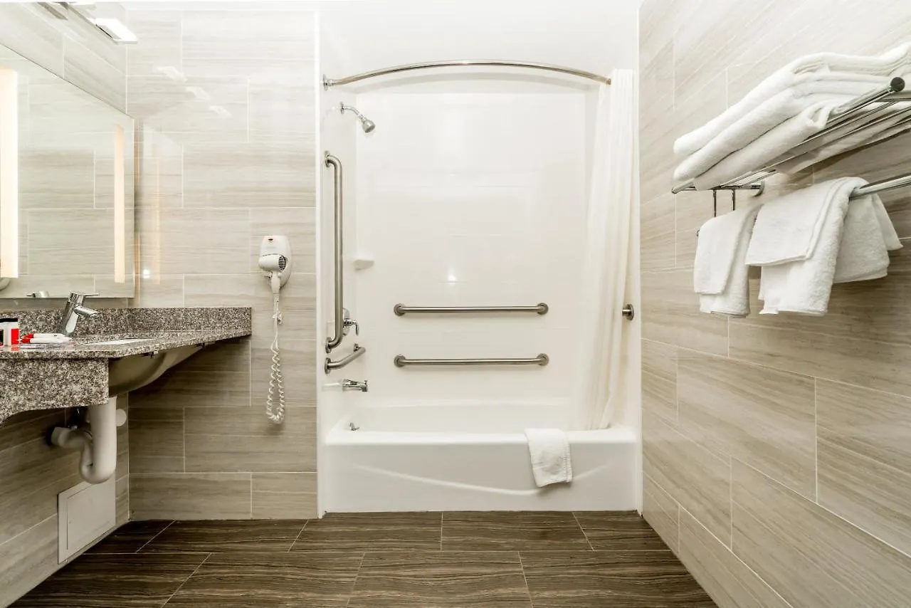 Letap Hotel Near Airtrain Jfk Airport New York 3*,